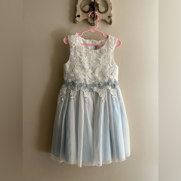 Other - Baby Blue and White Rare Editions Dress - Size 6